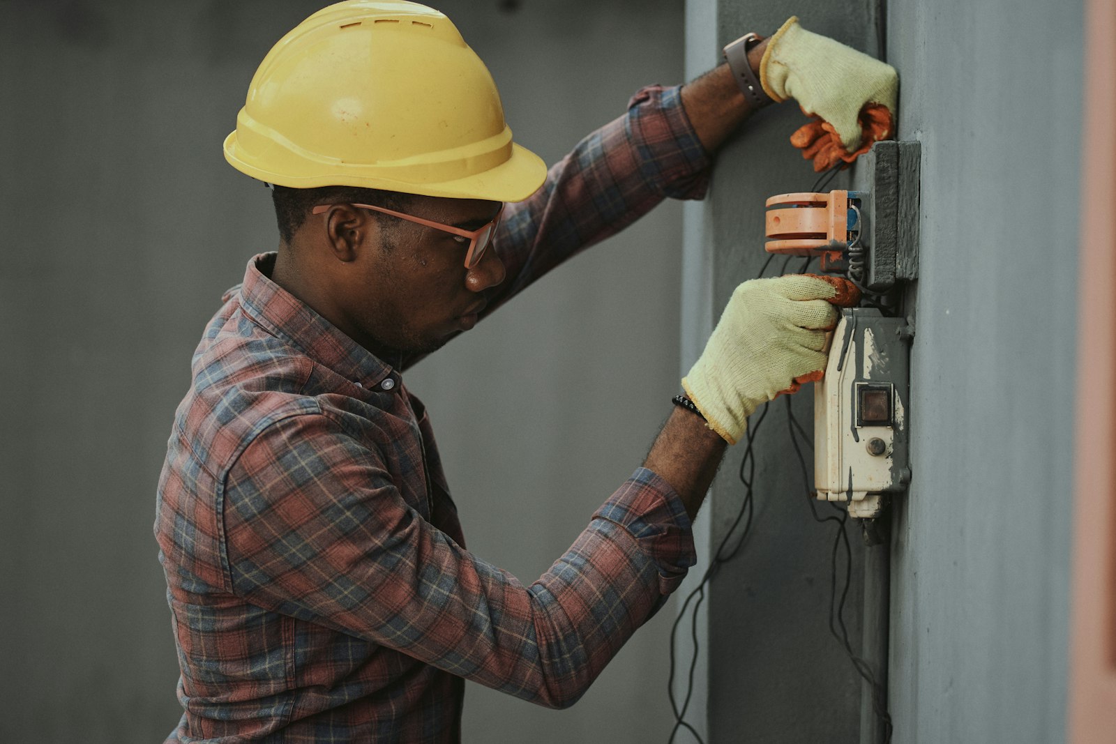 Skilled Labour Services by Rapid Green Builders